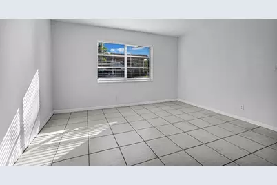 9 NE 19th Ct, Unit #111C, Wilton Manors, FL 33305 - Photo 10