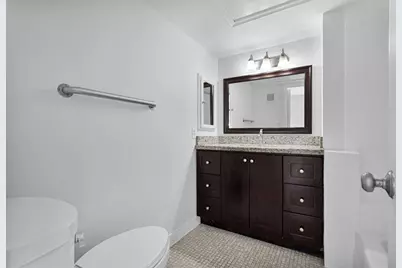 9 NE 19th Ct, Unit #111C, Wilton Manors, FL 33305 - Photo 8