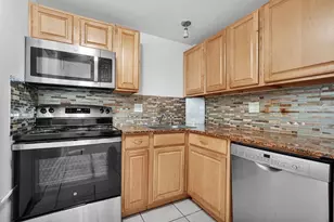 9 NE 19th Ct, Wilton Manors, FL 33305 - Photo 1