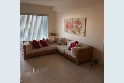 250  181st Dr, Unit #406, Sunny Isles Beach, FL 33160 - Photo 2