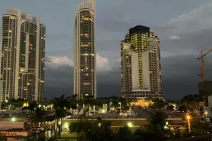 250 181 Dr, Sunny Isles Beach, FL 33160 - Photo 10