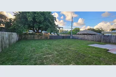 4841 NE 5th Ter, Fort Lauderdale, FL 33334 - Photo 10