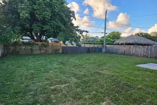 4841 NE 5th Terrace, Fort Lauderdale, FL 33334 - Photo 10