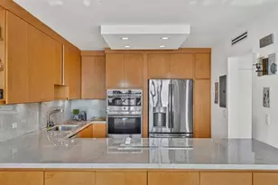 11930 N Bayshore Dr, North Miami, FL 33181 - Photo 18