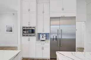 3041 NE 40th Ct, Fort Lauderdale, FL 33308 - Photo 16