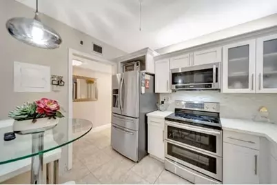 4841 NW 22nd Ct, Unit #203, Lauderhill, FL 33313 - Photo 4