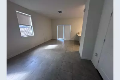 12530 NW 22nd Pl, Miami, FL 33167 - Photo 2