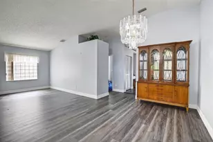 1601 SW 106th Terrace, Davie, FL 33324 - Photo 8