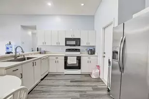 1601 SW 106th Terrace, Davie, FL 33324 - Photo 10