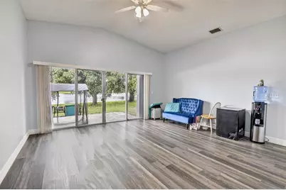 1601 SW 106th Ter, Davie, FL 33324 - Photo 12