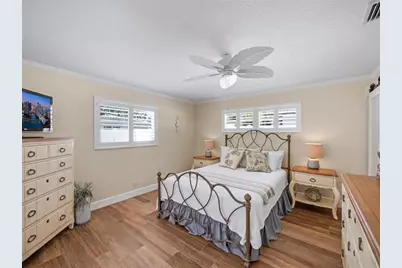 2250 NE 35th St, Lighthouse Point, FL 33064 - Photo 18