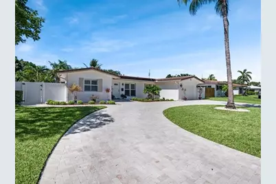 2250 NE 35th St, Lighthouse Point, FL 33064 - Photo 24