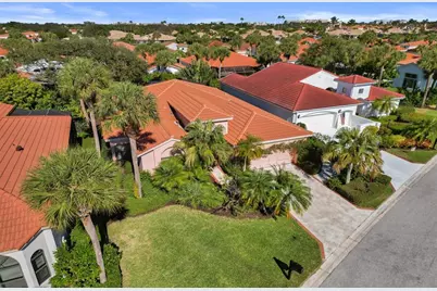 3459  Lantern Bay Dr, Jupiter, FL 33477 - Photo 2