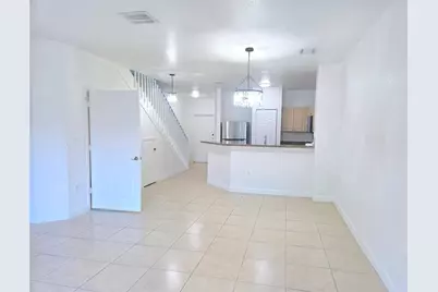 3684 NW 29th Ct, Lauderdale Lakes, FL 33311 - Photo 10