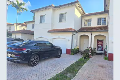 3684 NW 29th Ct, Lauderdale Lakes, FL 33311 - Photo 2