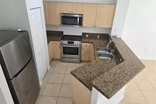 3684 NW 29th Ct, Lauderdale Lakes, FL 33311 - Photo 8