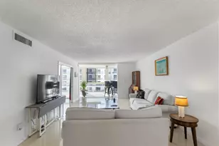 3100 NE 49th St, Fort Lauderdale, FL 33308 - Photo 10