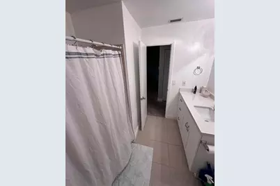 8251 NW 8th Place, Plantation, FL 33324 - Photo 18