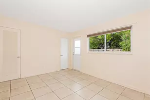 2581 NE 11th Ct, Pompano Beach, FL 33062 - Photo 20