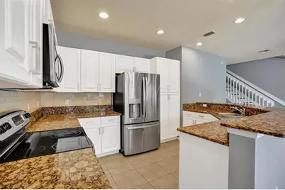 6105  Grand Cypress Cir, Coconut Creek, FL 33073 - Photo 10