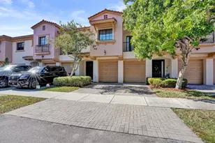 6105 Grand Cypress Circle, Coconut Creek, FL 33073 - Photo 2