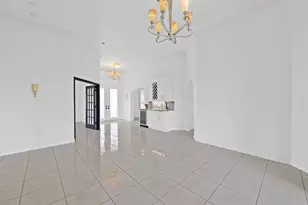 2920 Oak Tree Dr, Oakland Park, FL 33309 - Photo 16