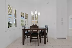 2920 Oak Tree Dr, Oakland Park, FL 33309 - Photo 12