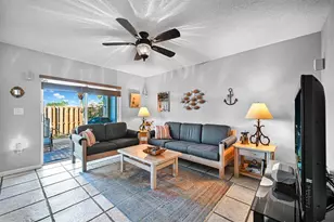 251 W Forest Oak Cir, Davie, FL 33325 - Photo 8