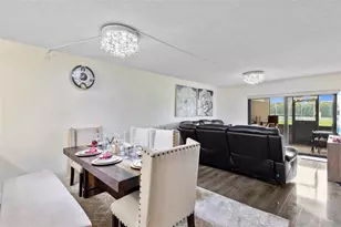 9300 SW 8th St, Boca Raton, FL 33428 - Photo 8