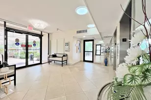 3510 Oaks Way, Pompano Beach, FL 33069 - Photo 6