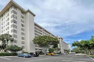 3510 Oaks Way, Pompano Beach, FL 33069 - Photo 46