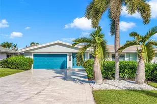 2851 NE 9th St, Pompano Beach, FL 33062 - Photo 2