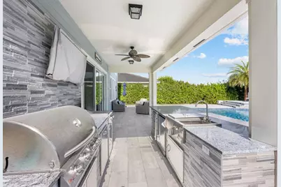 1120  Wandering Willow Way, Loxahatchee, FL 33470 - Photo 16