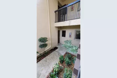 3831  Cocoplum Cir, Unit #3592, Pompano Beach, FL 33063 - Photo 4