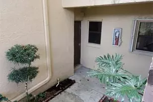 3831 Cocoplum Cir, Pompano Beach, FL 33063 - Photo 4