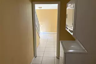 45 NE 146th St, Miami, FL 33161 - Photo 10