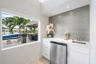 2855 NE 35th St, Fort Lauderdale, FL 33306 - Photo 32