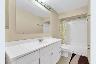 3020 NE 16th Ave, Unit #105, Oakland Park, FL 33334 - Photo 16