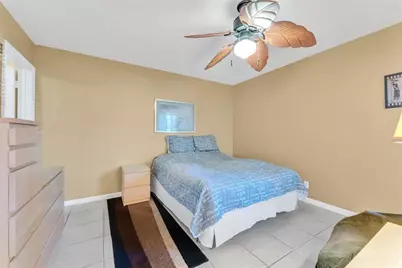 3020 NE 16th Ave, Unit #105, Oakland Park, FL 33334 - Photo 14