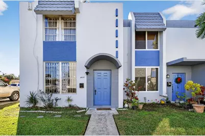 14220 NE 3rd Court #10A, Miami, FL 33161 - Photo 1