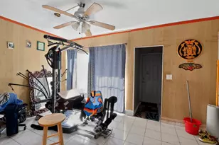 14220 NE 3rd Ct, Miami, FL 33161 - Photo 46