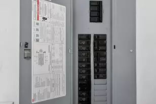 14220 NE 3rd Ct, Miami, FL 33161 - Photo 36