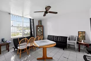 14220 NE 3rd Ct, Miami, FL 33161 - Photo 16