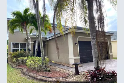 4375  Foxtail Ln, Weston, FL 33331 - Photo 4