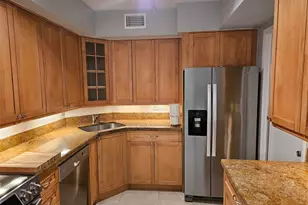 669 W Oakland Park Blvd, Wilton Manors, FL 33311 - Photo 2