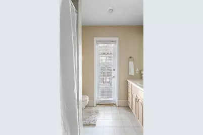 10430 NW 19th St, Pembroke Pines, FL 33026 - Photo 20