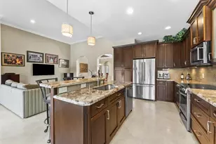 6353 NW 110th Ave, Parkland, FL 33076 - Photo 8