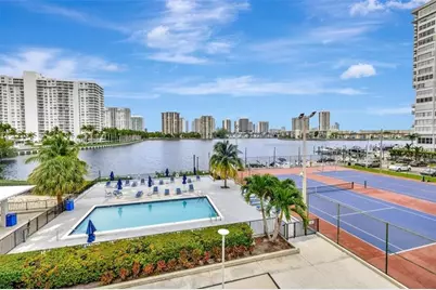 2750 NE 183rd St, Unit #1101, Aventura, FL 33160 - Photo 10