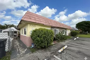 7701 SW 10th St, Pompano Beach, FL 33068 - Photo 4