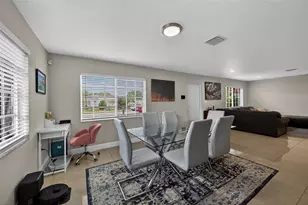 348 NW 40th Ct, Oakland Park, FL 33309 - Photo 6